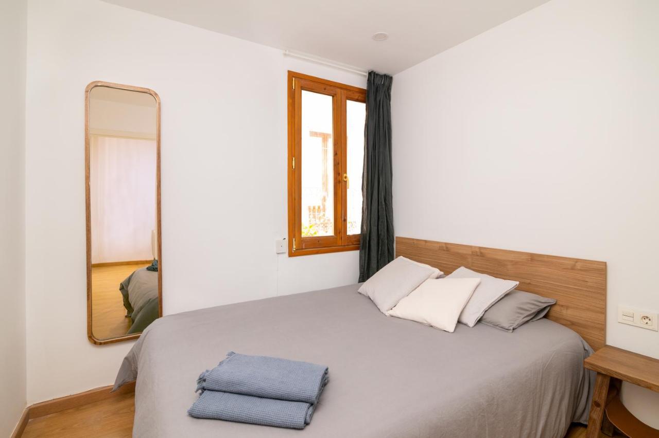 Barcelona Apartments In Born Exterior photo