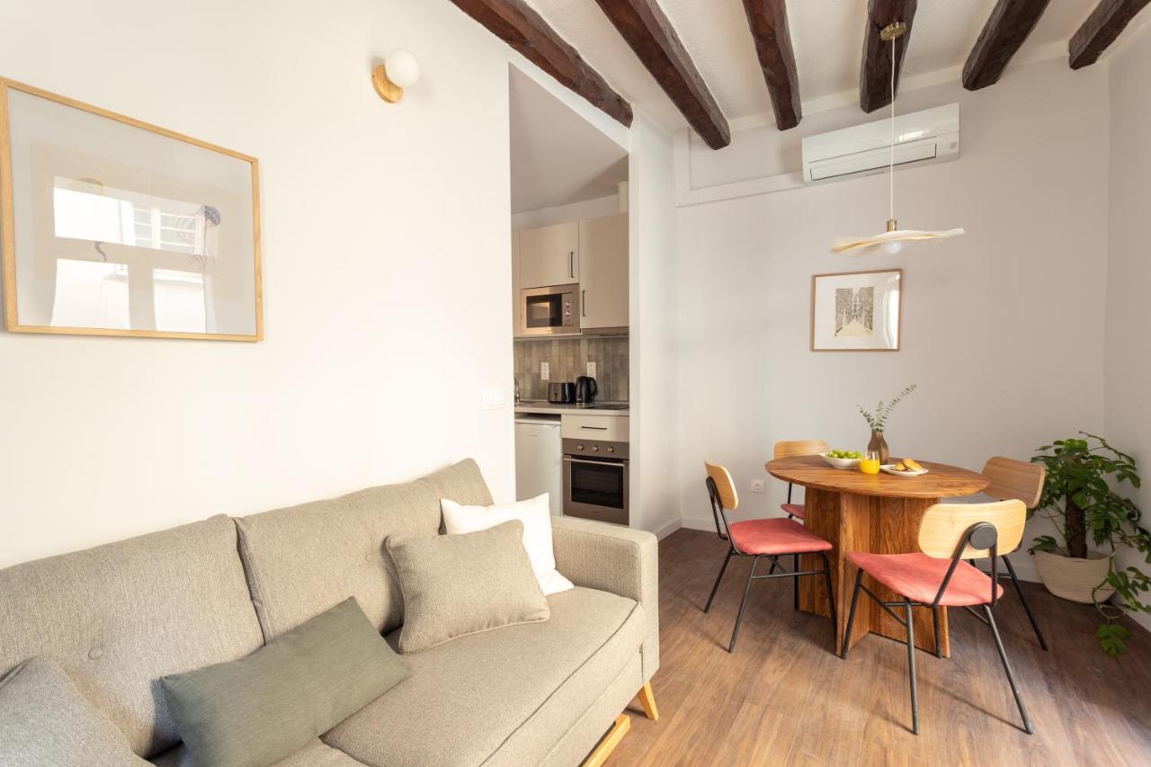 Barcelona Apartments In Born Exterior photo